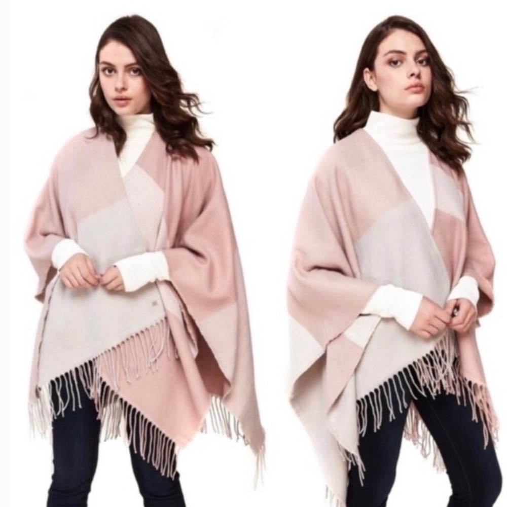 Soia & Kyo Fringe Wrap